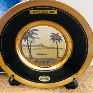 A 24KT  Trim Gold Chokin Art Small Plate